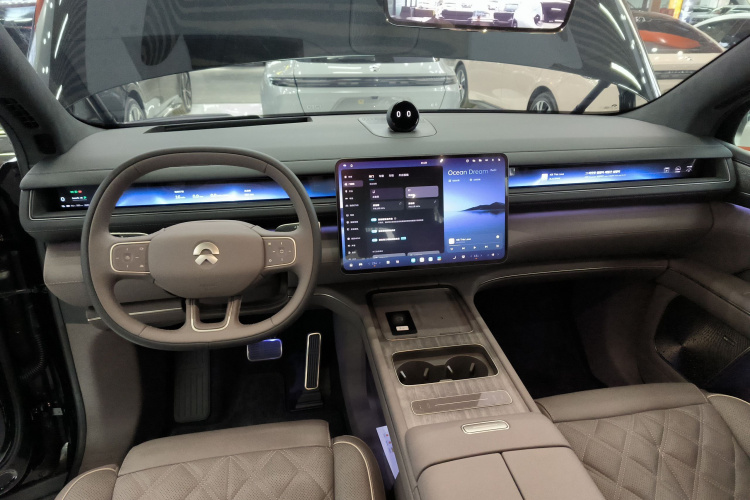 蔚来ES8 2026款 六座行政豪华版中控内饰7002