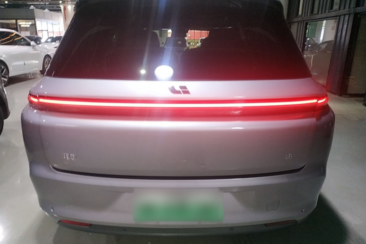 理想汽车 理想L8 2024款 Ultra车身外观6004