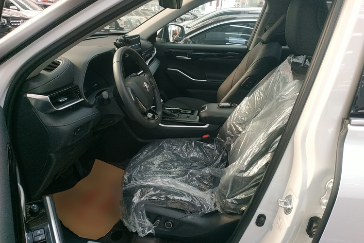 丰田 汉兰达 2026款 2.5L智能电混双擎两驱豪华版 7座中控内饰19