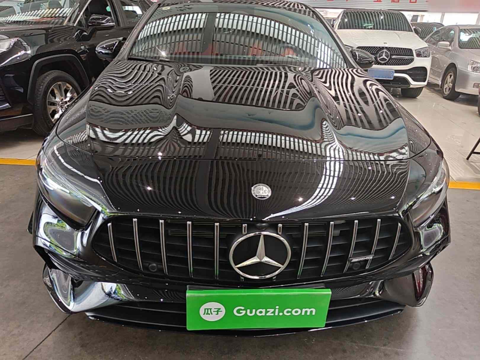 奔驰A级AMG 2025款 AMG A 35 L 4MATIC(1)