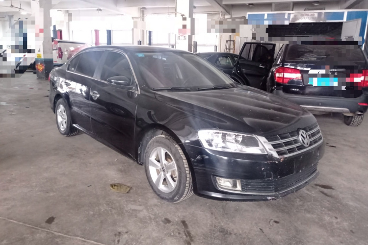 大众 朗逸 2013款 改款经典 1.6L 自动风尚版车身外观6002