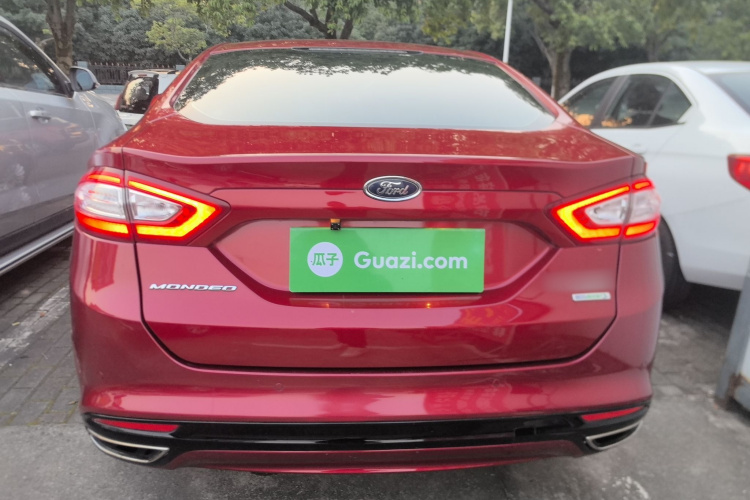 福特 蒙迪欧 2013款 2.0L GTDi200时尚型车身外观6