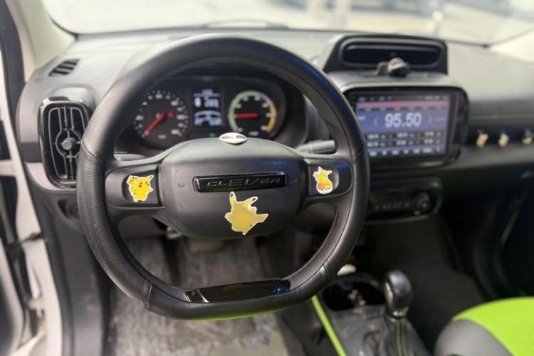 荣威 科莱威CLEVER 2021款 302km全能版中控内饰7002