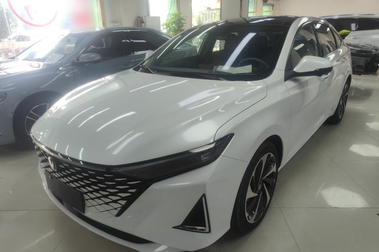 长安 锐程PLUS 2023款 1.5T DCT领航型车身外观1