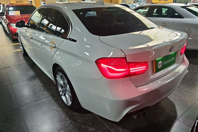 宝马3系 2017款 320Li M运动型车身外观4