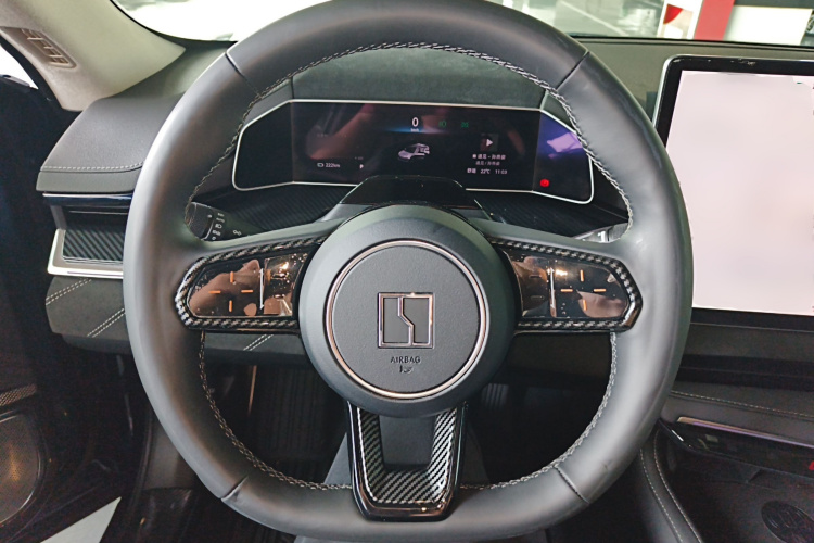 极氪001 2023款 ME版 100kWh局部细节13