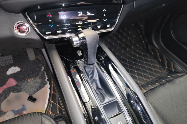 本田 缤智 2019款 220 TURBO CVT精英版 国V局部细节18