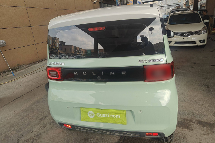 五菱汽车 宏光MINIEV 2022款 马卡龙臻享款 磷酸铁锂车身外观6