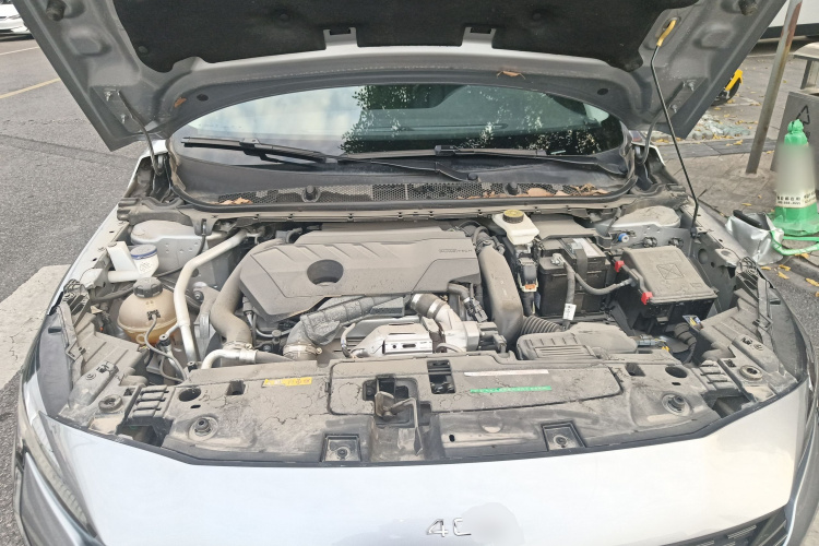 标致408 2024款 360THP 龘龘款 拉图版局部细节24