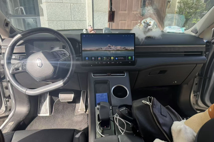 鸿蒙智行 问界M5 2022款 增程后驱标准版中控内饰12