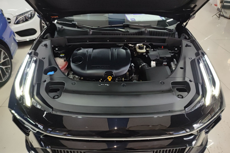 领克03 2023款 1.5TD DCT劲Pro机舱底盘24