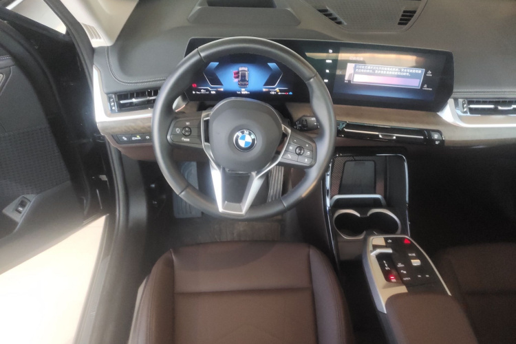 宝马X1 2023款 xDrive25Li X设计套装中控内饰13