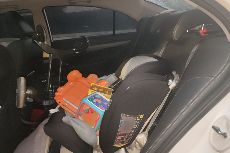 吉利汽车 帝豪 2021款 UP 1.5L CVT豪华型中控内饰21