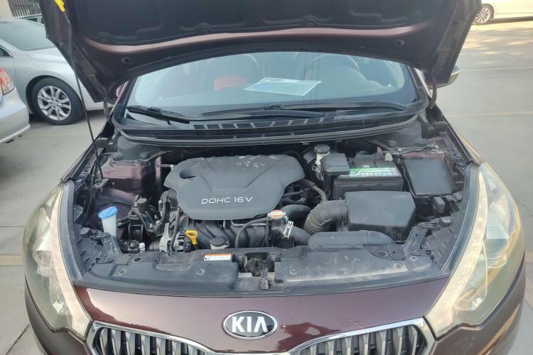 起亚K3 2015款 1.6L 手动GLS局部细节24