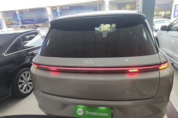 理想汽车 理想L8 2023款 Pro车身外观6
