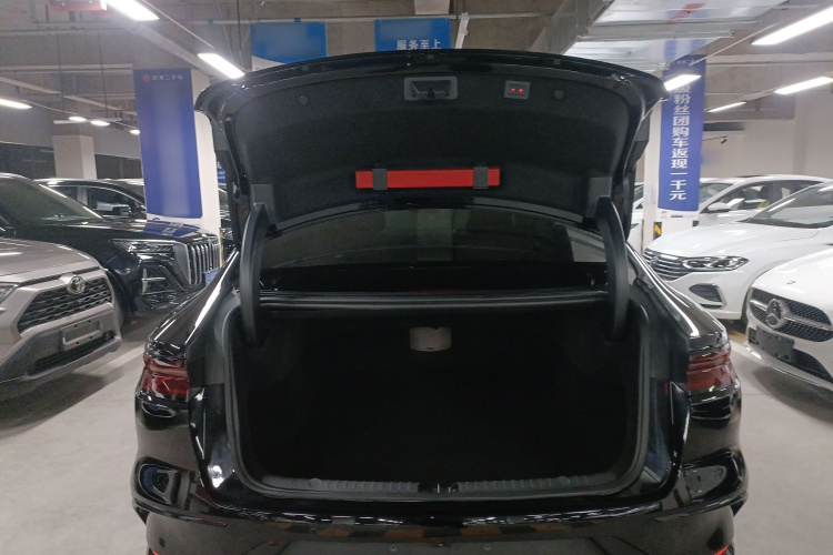 比亚迪 汉 2025款 EV 智驾版 506KM尊贵型机舱底盘23