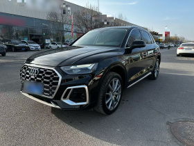 奥迪Q5L 2022款 40T 时尚动感型