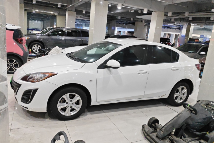 马自达3星骋 2015款 三厢 1.6L 自动舒适型车身外观6003