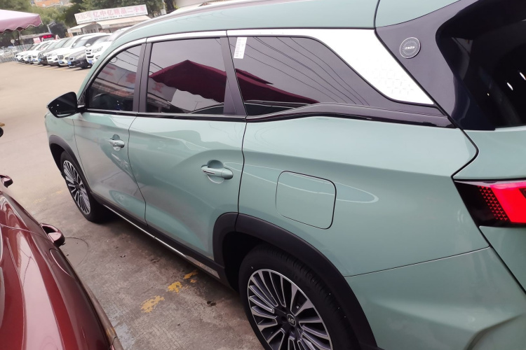 捷途山海L9 2024款 1.5TD 2DHT Max 7座车身外观4