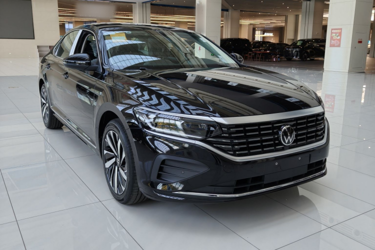 大众 帕萨特 2026款 出众款 330TSI 精英版车身外观6001