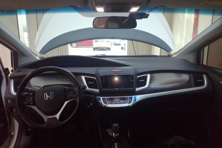 本田 杰德 2017款 210TURBO CVT豪华版 5座中控内饰12