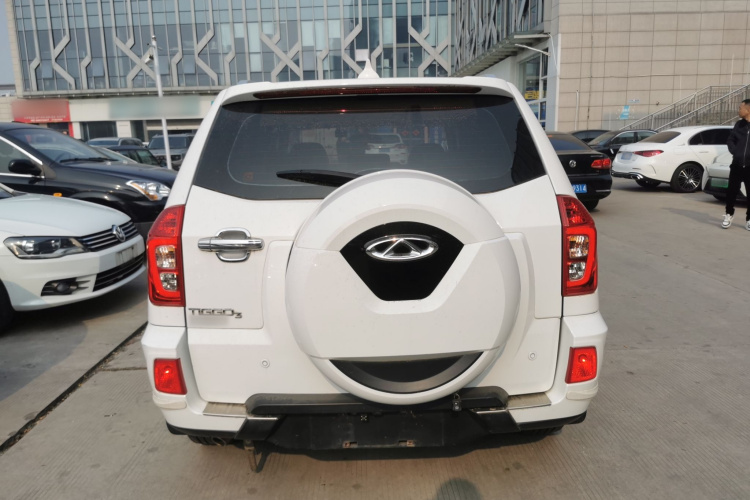 奇瑞 瑞虎3 2016款 1.6L CVT智尚版车身外观6