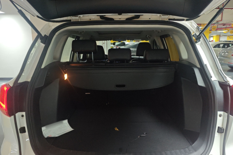 众泰 大迈X5 2015款 1.5T CVT知县型 国V局部细节23