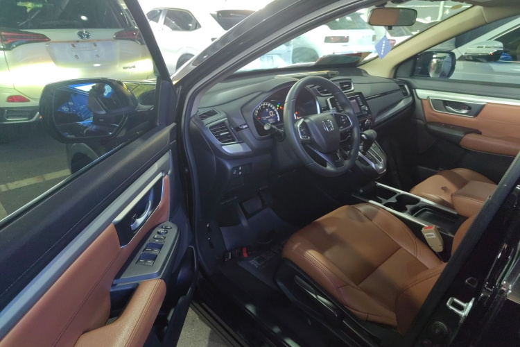 本田CR-V 2021款 240TURBO CVT两驱舒适版中控内饰20