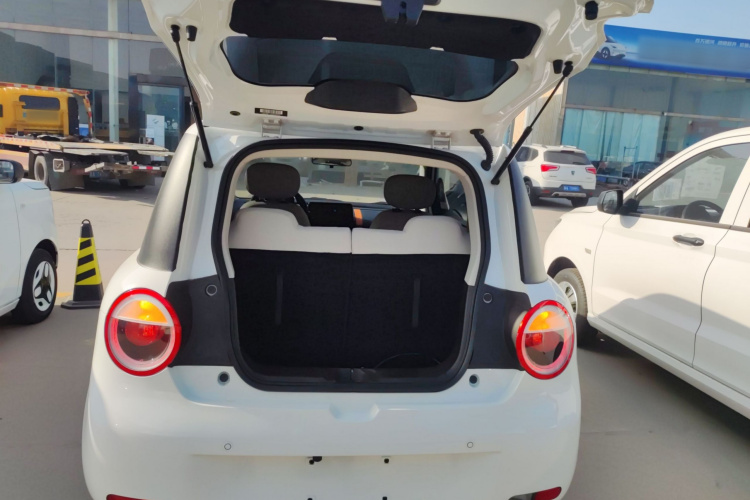 长安启源 长安Lumin 2024款 301km 橙风版机舱底盘23