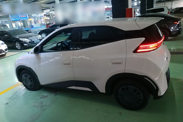 比亚迪 海鸥 2025款 305km 活力版车身外观4