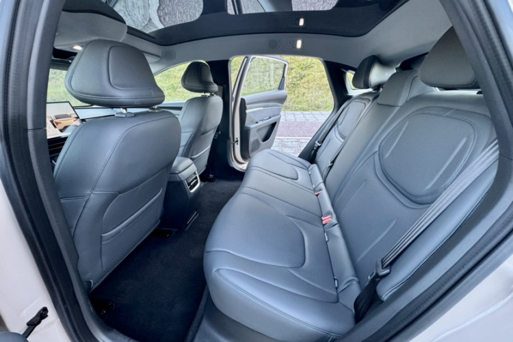 小鹏MONA M03 2024款 620 超长续航中控内饰7004