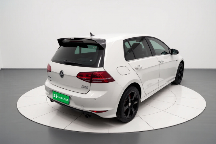 大众 高尔夫 2017款 280TSI 自动R-Line百万辆纪念版车身外观7