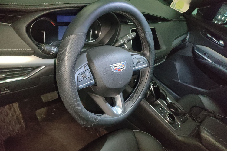 凯迪拉克XT4 2020款 改款 28T 两驱领先型局部细节13