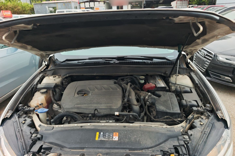 福特 蒙迪欧 2013款 1.5L GTDi180时尚型机舱底盘24