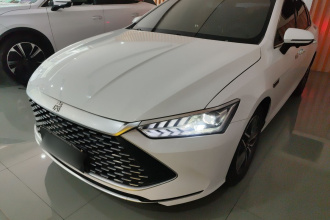 比亚迪 秦PLUS 2021款 DM-i 55KM 旗舰型