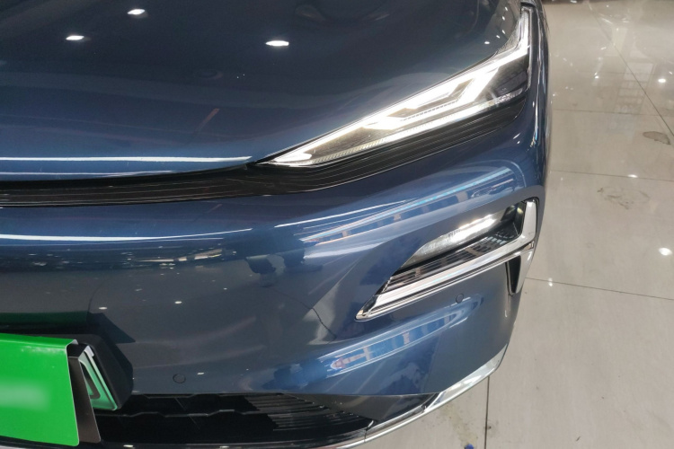 吉利银河 银河星耀8 2025款 130km EM-i 尊贵版局部细节36