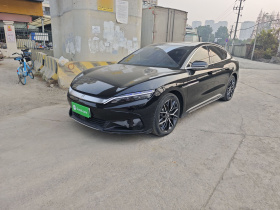 比亚迪 汉 2022款 EV 创世版 610KM四驱尊享型