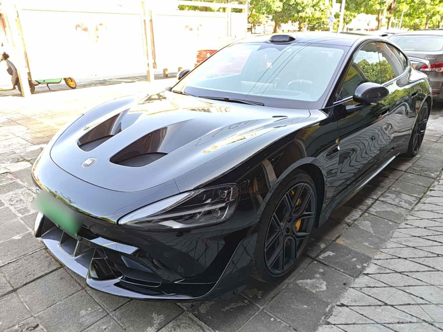 小米汽车 小米SU7 Ultra 2025款 Ultra(2)