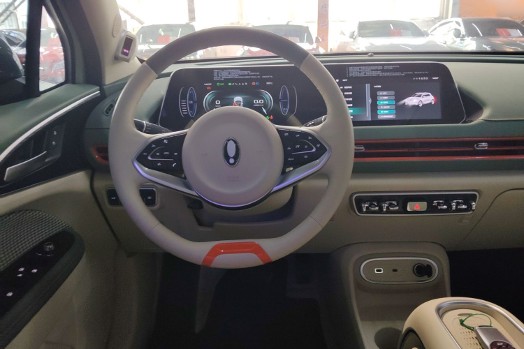 欧拉好猫 2023款 401km标准续航 尊荣型 磷酸铁锂中控内饰13