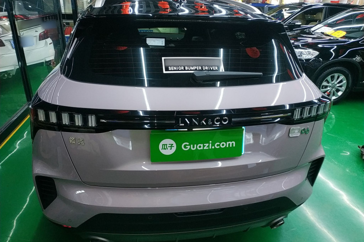 领克06 2021款 1.5T Shero粉色特别版车身外观6