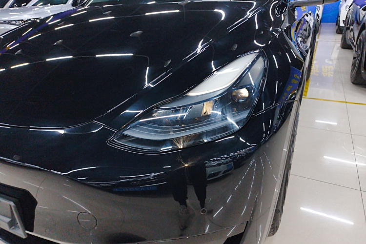 特斯拉 Model Y 2022款 改款 后轮驱动版局部细节36