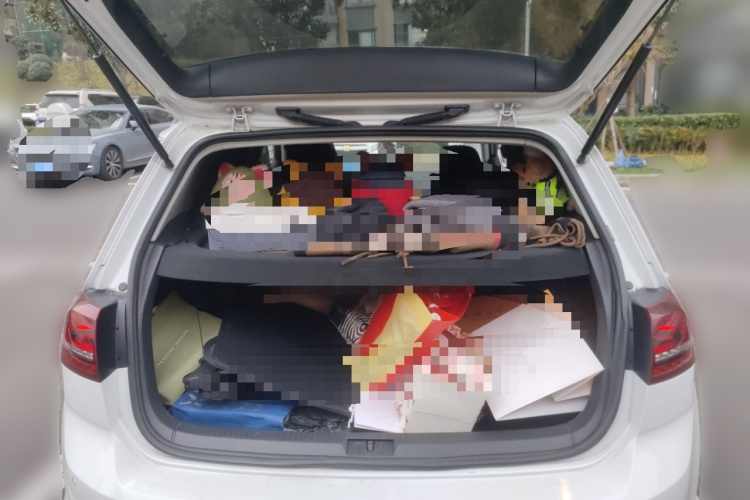 大众 高尔夫 2017款 230TSI 自动舒适百万辆纪念版中控内饰23