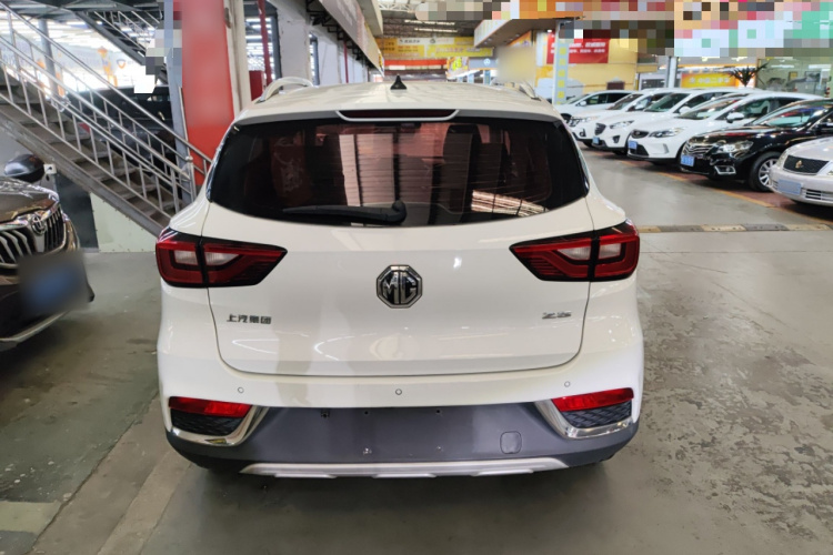 名爵ZS 2018款 1.5L 自动精英版 国V车身外观6