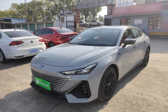 长安UNI-V 智电iDD 2023款  智电iDD 1.5T 113km智趣型（飞快版）