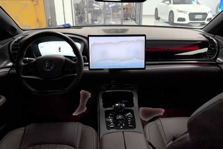 比亚迪 汉 2022款 EV 创世版 715KM前驱旗舰型中控内饰7002
