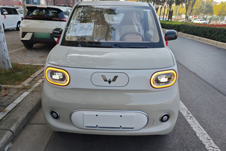 五菱汽车 宏光MINIEV 2024款 第三代 215km 青春版车身外观6001