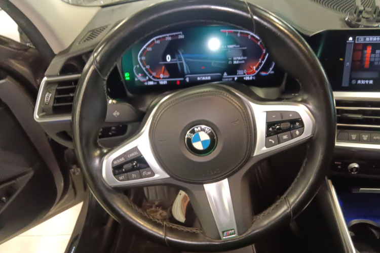 宝马3系 2022款 325Li M运动套装中控内饰13