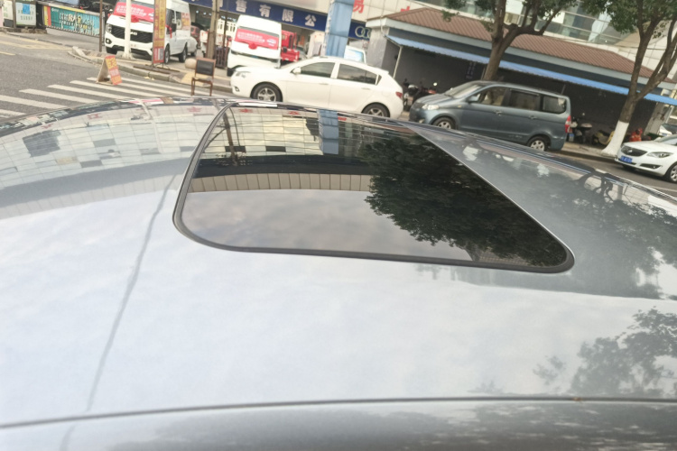 标致408 2024款 360THP 龘龘款 拉图版局部细节57