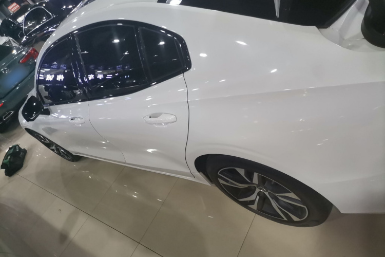 沃尔沃S60 2020款 T5 智雅运动版车身外观4