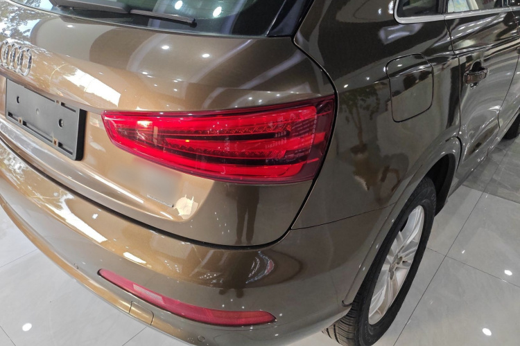 奥迪Q3 2015款 35 TFSI quattro 技术型车身外观9